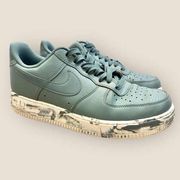 Nike Other - Nike Men’s Air Force 1 '07 LV8 'Clay Green Marble' Sneakers Size 8